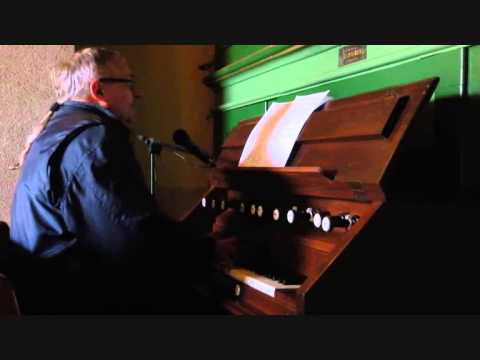 UROCZYSTY DZIEŃ KOMUNII   Leszek Czarnecki