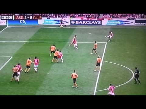 Nicklas Bendtner Wolves Goal
