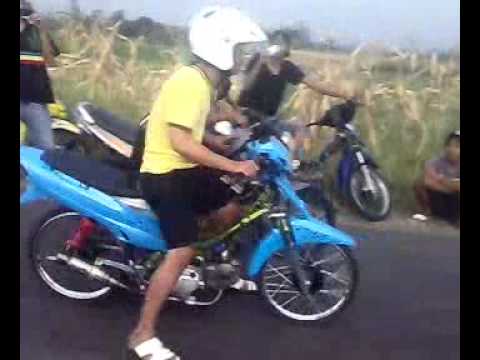 Drag bike: Satria Fu vs Vega (Salatiga)
