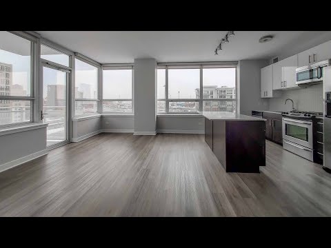 A skyline-view 2-bedroom #706 at Arkadia West Loop