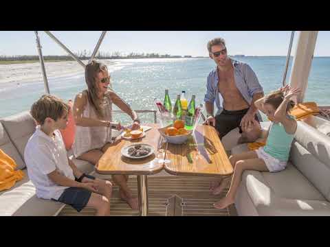 The MJM Yachts 43z IPS Key Features