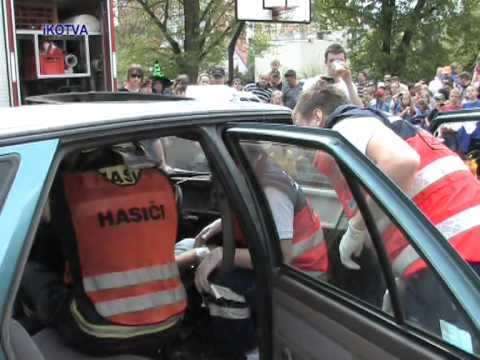 Čarodky s hasiči. Vyprošťování osob a první pomoc.mpg