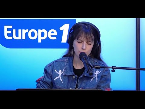 «Les gens qui doutent» : le live de Coline Rio dans Culture médias