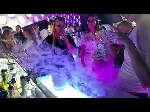 bartist molekuláris koktélok