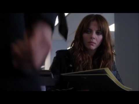 Elementary 3x12 - Kitty meets Sherlock [Flashback scenes 1]