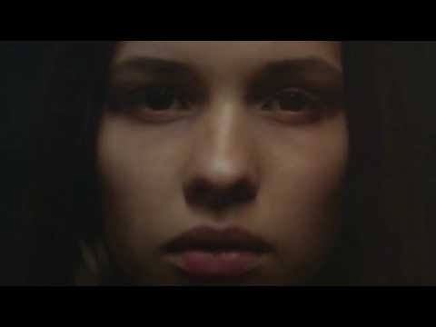 Scratch Massive feat. Chloé // Closer (Communion Live Version)