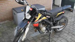 Rieju MRT Limited + Soundcheck tecnigas E-nox