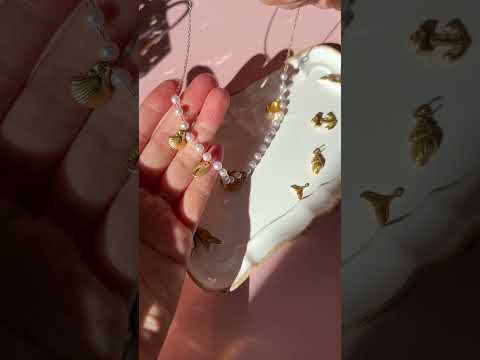 Product video thumbnail