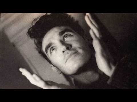 Morrissey - Let Me Kiss You