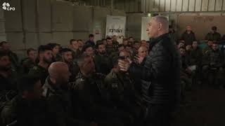 ראש הממשלה נתניהו לחניכי קורס מ"פ: "הציפייה העיקרית שלי היא ניצחון מוחלט - אין תחליף לניצחון" (עדכוני משרד ראש הממשלה) - התמונה מוצגת ישירות מתוך אתר האינטרנט יוטיוב. זכויות היוצרים בתמונה שייכות ליוצרה. קישור קרדיט למקור התוכן נמצא בתוך דף הסרטון