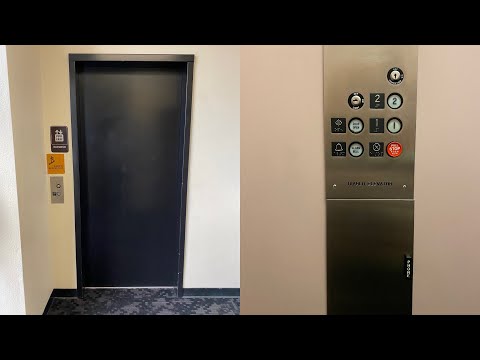 Diablo Hydraulic elevator @ 1830 Soscol Ave - Napa, CA