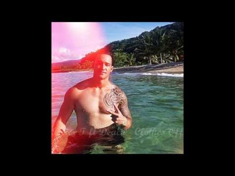 Pieter T ft Deach - Clothes Off.