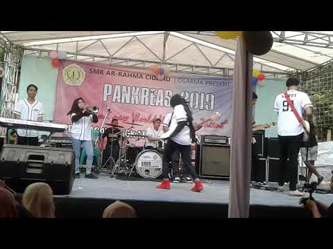 Graduation SMK Arrahma Cidahu Sukabumi Bersama Slowly Project