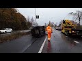 Bestuurster over de kop geslagen in Enschede