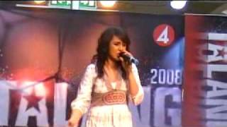 Roshana singing Alone, 15