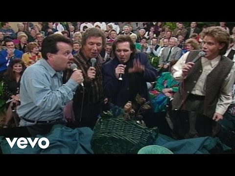 Gaither Vocal Band and Lynda Randle - I Shall Wear a Crown [Live]