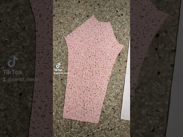 Vídeo relacionado con Hago el tonto con las modelos - Train Nerd Model Train Camiseta Manga Raglan