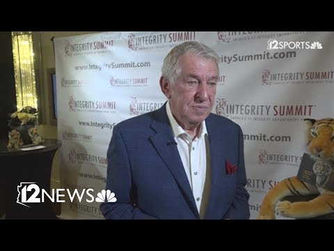 Jerry Colangelo talks Suns, Sarver at Phoenix event