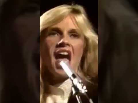 Bette Davis Eyes - Kim Carnes