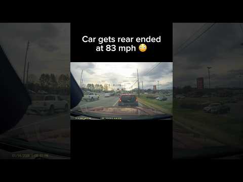 83 year old woman mistakes gas pedal for the brake pedals and causes a 7 car accident 😳