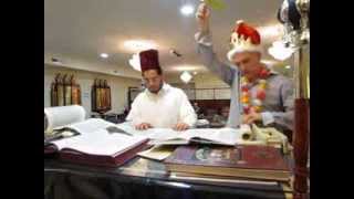 הרב יצחק לסרי - קריאת המגילה במרוקאית