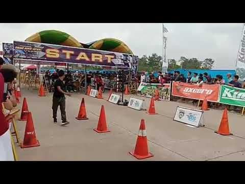 Kejuaraan nasional drag bike oven serang banten kawasan modern cikande