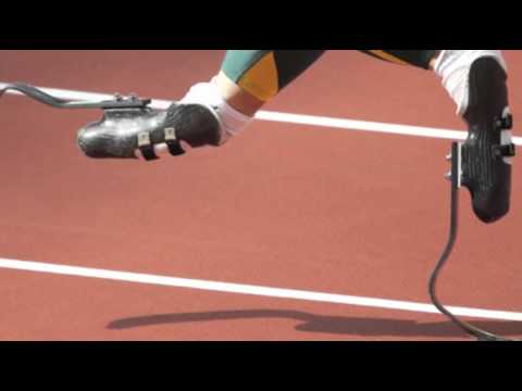 Pistorius Sprints to the Semifinals