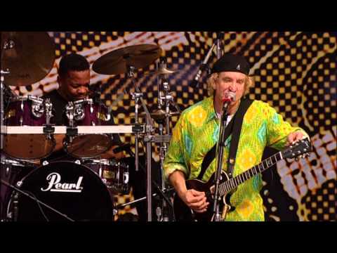 Joe Walsh - Rocky Mountain Way (Crossroads Guitar Festival 2004)