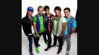 Baby steps - Varsity Fanclub