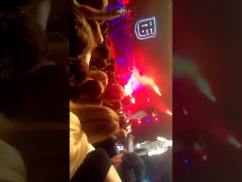 Marpo & TG - (Mc Wohnout - Selfmade) Forum Karlin 22.10.2016