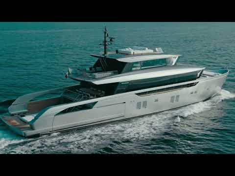 Sanlorenzo SX120 - A New Icon of Freedom