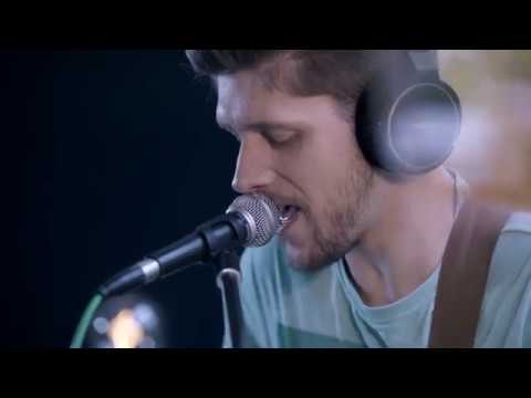 Justin 3 - Best Mornings (One Man Live)