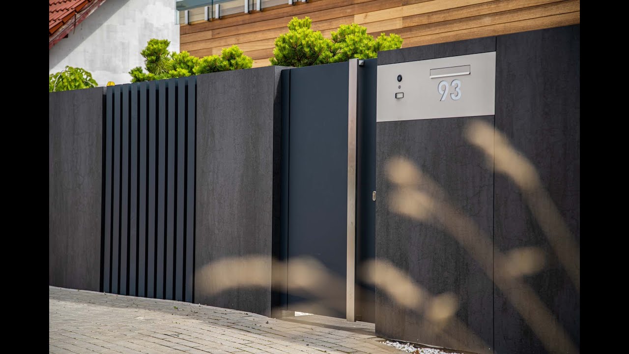 Carbon. Nowoczesne ogrodzenie grafitowe / Carbon. Modern graphite fence