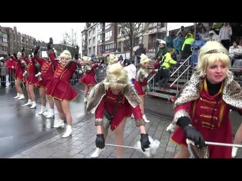 Carnaval Nionove 2019 - Majorettes in actie.