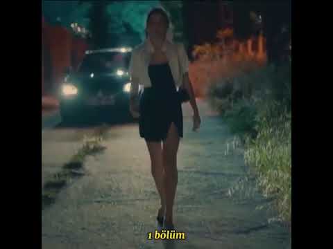 Eda Yildiz Outfits