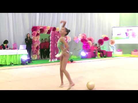 Yoanna Simeonova 2006 ball