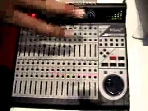 JL Cooper CS-32 Minidesk Midi Din Version. *class compliant* (not 