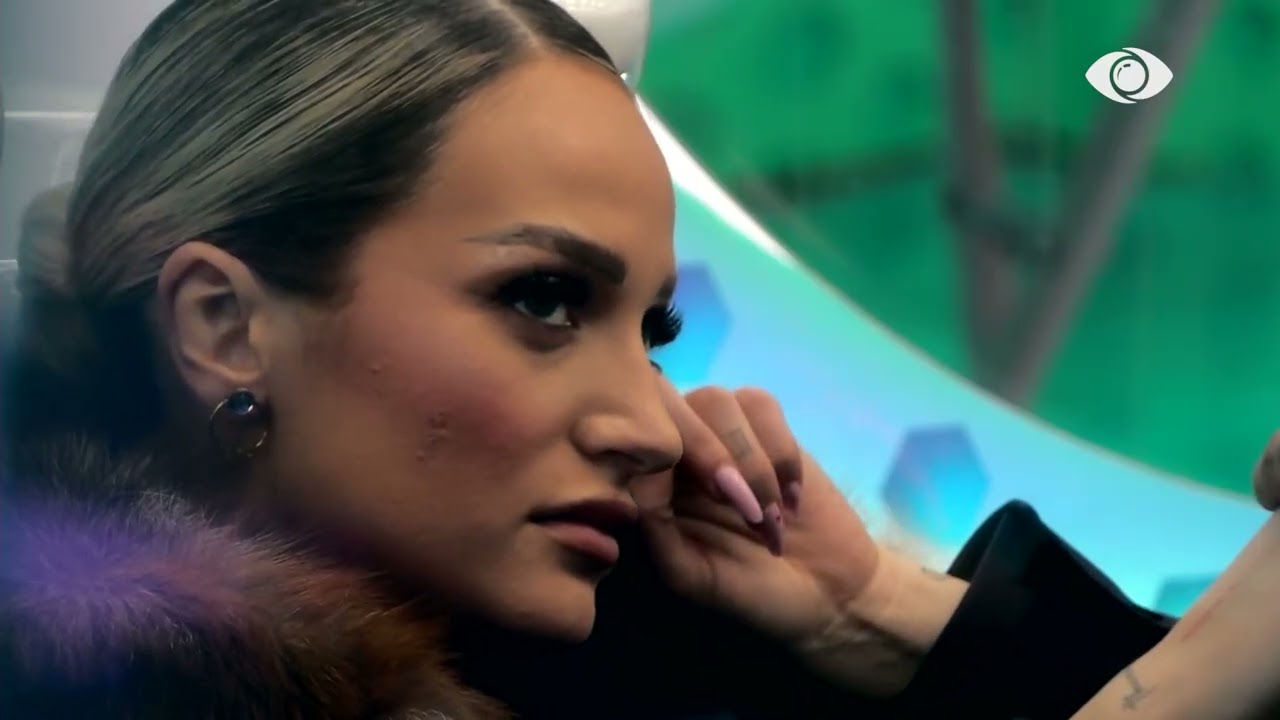 “Mu bë shumë qejfi, ti i meriton…”/ Vijon diskutimi mes Selin dhe Gimbo