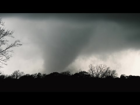 Video of Williamson County tornado near Taylor, Texas