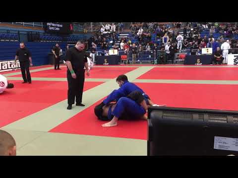 Margaritopoulos Spyros vs Malyk Thiam blue master1 medium heavy IBJJF London Winter Open 2016