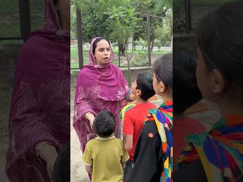 Grapes kaha gy #ytshorts #comedy