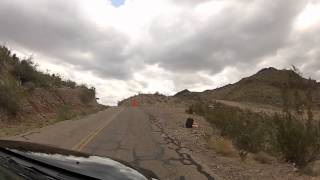 preview picture of video 'Historic Route 66 - driving from Oatman over Black Mountains'
