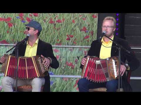 Tüdruk - KONTERBANT