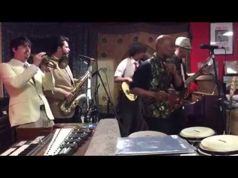 Third Coast Kings - "Cop It Proper" (Live at Plaid Room Records)