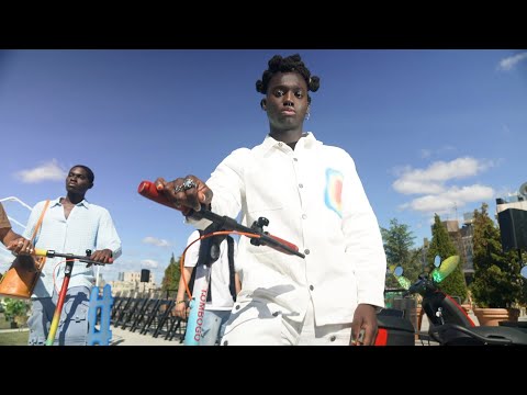 TOMBOGO x Segway Spring/Summer 2022 | New York Fashion Week | VRAI Magazine
