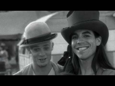 Red Hot Chili Peppers – Soul To Squeeze [Official Music Video]