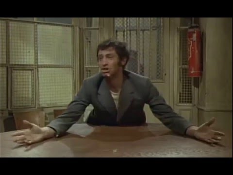 Ho ! (1968) - Vous voyez pas que je suis une cloche non?