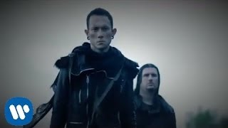 Trivium - In Waves