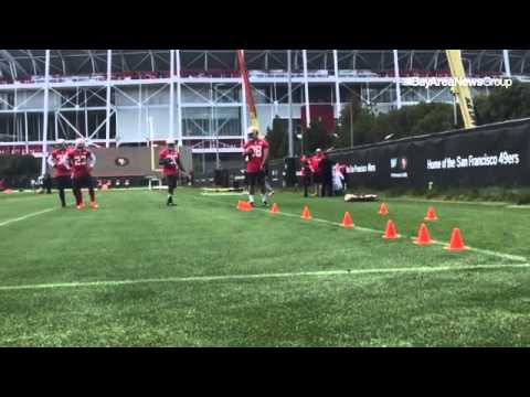 Reggie Bush leads #49ers running backs through cone drill at OTAs