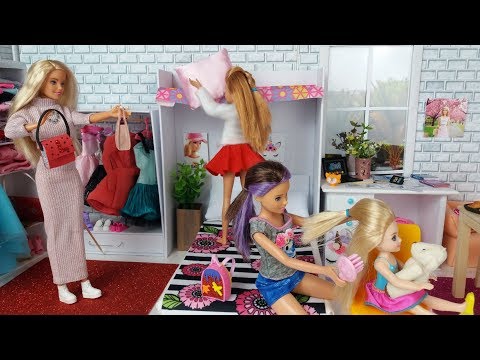 Barbie Sisters School Morning Routine - Life in school dollhouse. Play Dolls.